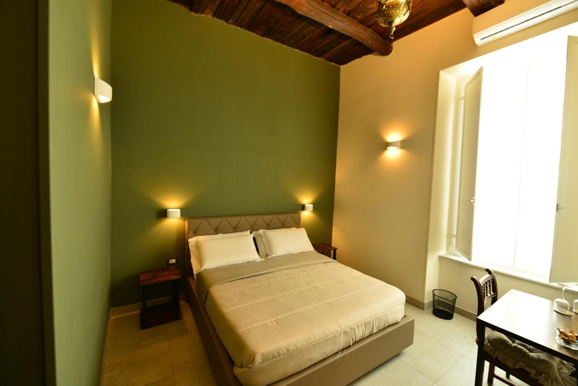 Xenia Neapolis Hotel Exterior foto
